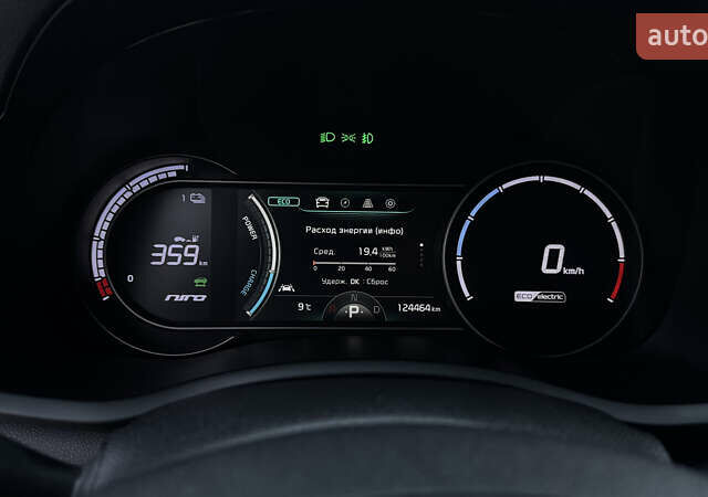 Білий Кіа Niro, об'ємом двигуна 0 л та пробігом 124 тис. км за 16999 $, фото 25 на Automoto.ua