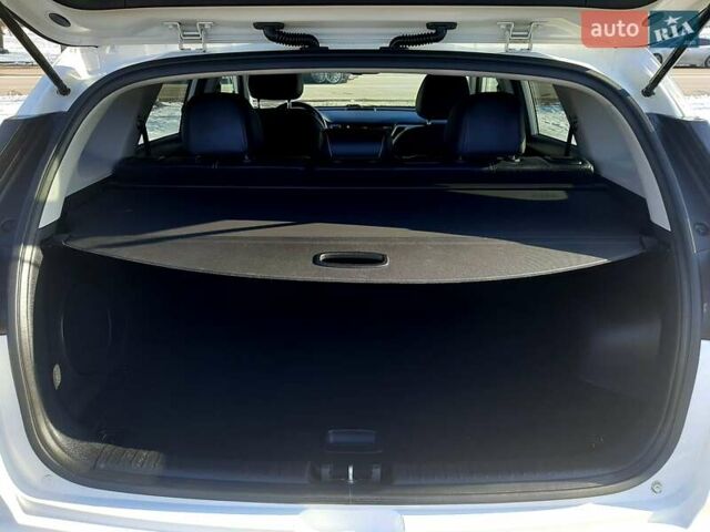 Білий Кіа Niro, об'ємом двигуна 0 л та пробігом 115 тис. км за 17200 $, фото 28 на Automoto.ua