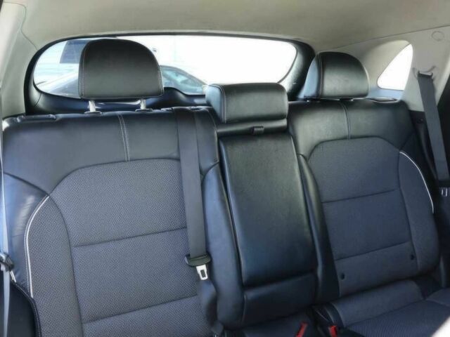 Білий Кіа Niro, об'ємом двигуна 0 л та пробігом 46 тис. км за 14150 $, фото 10 на Automoto.ua