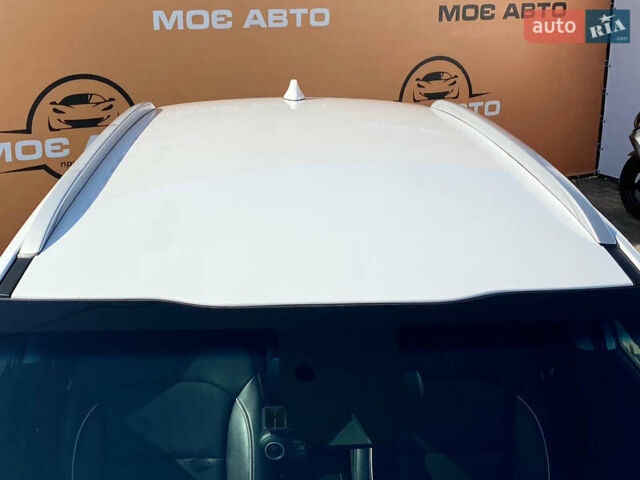Белый Киа Niro, объемом двигателя 0 л и пробегом 68 тыс. км за 19500 $, фото 10 на Automoto.ua