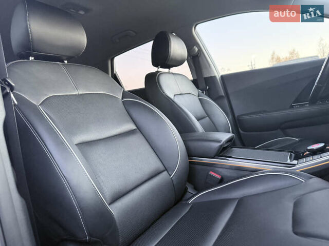 Белый Киа Niro, объемом двигателя 0 л и пробегом 130 тыс. км за 20999 $, фото 27 на Automoto.ua