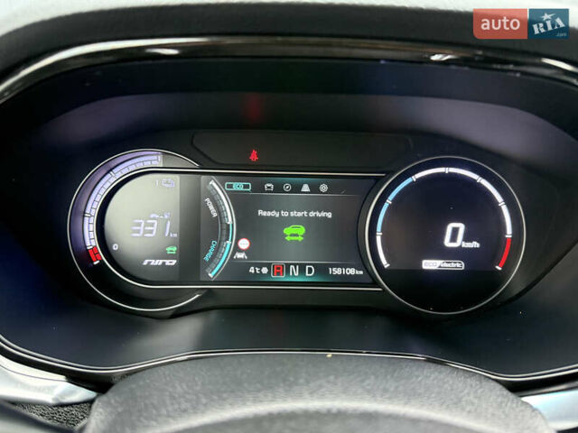 Белый Киа Niro, объемом двигателя 0 л и пробегом 158 тыс. км за 18900 $, фото 10 на Automoto.ua
