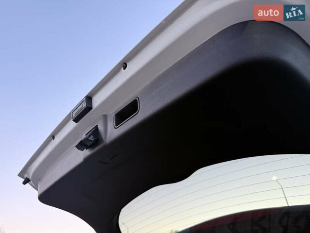 Белый Киа Niro, объемом двигателя 0 л и пробегом 130 тыс. км за 20999 $, фото 33 на Automoto.ua