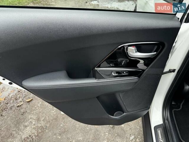 Белый Киа Niro, объемом двигателя 0 л и пробегом 160 тыс. км за 18850 $, фото 34 на Automoto.ua