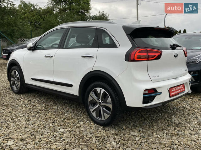 Белый Киа Niro, объемом двигателя 0 л и пробегом 96 тыс. км за 19950 $, фото 19 на Automoto.ua