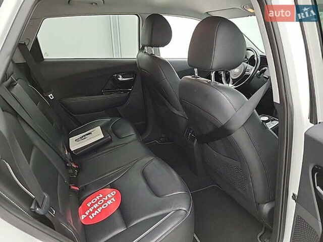 Белый Киа Niro, объемом двигателя 0 л и пробегом 117 тыс. км за 20066 $, фото 21 на Automoto.ua
