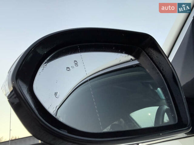 Белый Киа Niro, объемом двигателя 0 л и пробегом 130 тыс. км за 20999 $, фото 11 на Automoto.ua