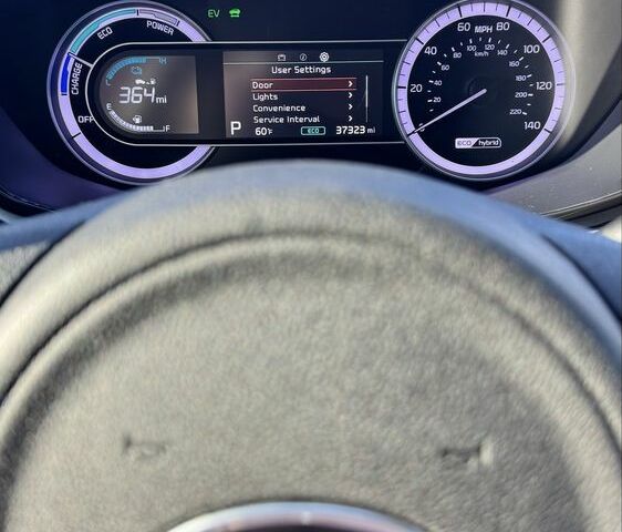 Білий Кіа Niro, об'ємом двигуна 1.6 л та пробігом 37 тис. км за 19700 $, фото 12 на Automoto.ua