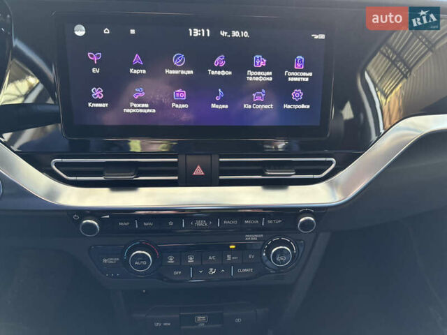 Белый Киа Niro, объемом двигателя 0 л и пробегом 117 тыс. км за 20066 $, фото 15 на Automoto.ua