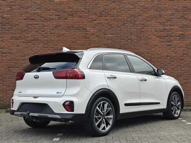 Киа Niro 2020 в Житомире на Automoto.ua Белый Киа Niro, объемом двигателя 1.6 л и пробегом 44 тыс. км за 18400 $, фото 5 на Automoto.ua