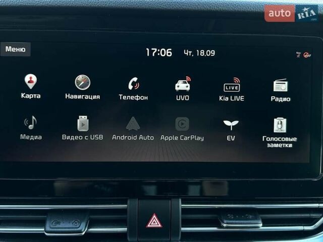 Білий Кіа Niro, об'ємом двигуна 0 л та пробігом 62 тис. км за 24400 $, фото 58 на Automoto.ua