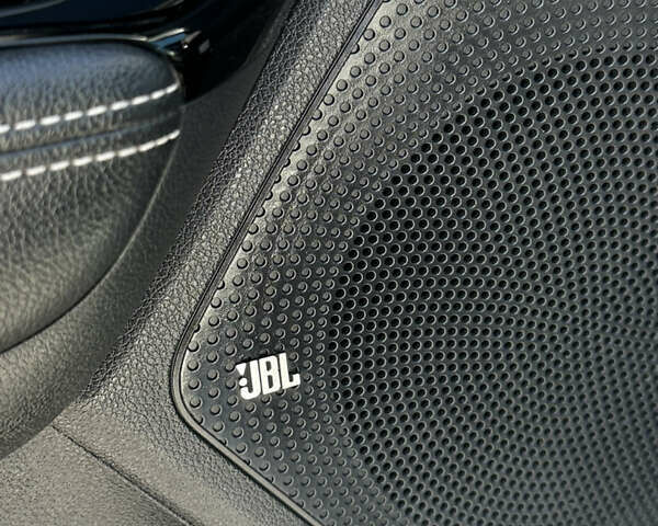 Белый Киа Niro, объемом двигателя 0 л и пробегом 103 тыс. км за 21000 $, фото 42 на Automoto.ua