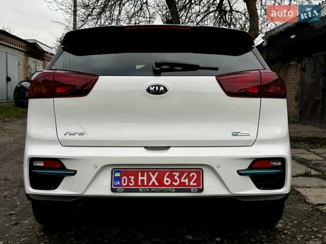 Белый Киа Niro, объемом двигателя 0 л и пробегом 160 тыс. км за 18850 $, фото 11 на Automoto.ua