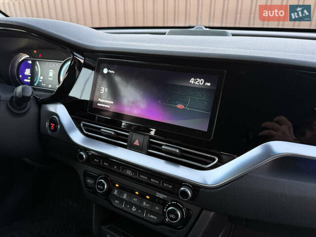 Белый Киа Niro, объемом двигателя 0 л и пробегом 114 тыс. км за 19350 $, фото 19 на Automoto.ua