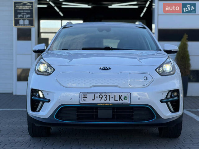 Киа Niro 2020 в Киеве на Automoto.ua Белый Киа Niro, объемом двигателя 0 л и пробегом 151 тыс. км за 19600 $, фото 5 на Automoto.ua