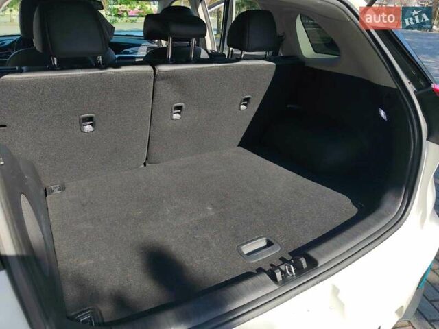 Белый Киа Niro, объемом двигателя 0 л и пробегом 78 тыс. км за 17900 $, фото 16 на Automoto.ua