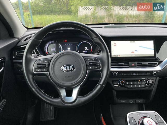 Белый Киа Niro, объемом двигателя 0 л и пробегом 96 тыс. км за 19950 $, фото 40 на Automoto.ua