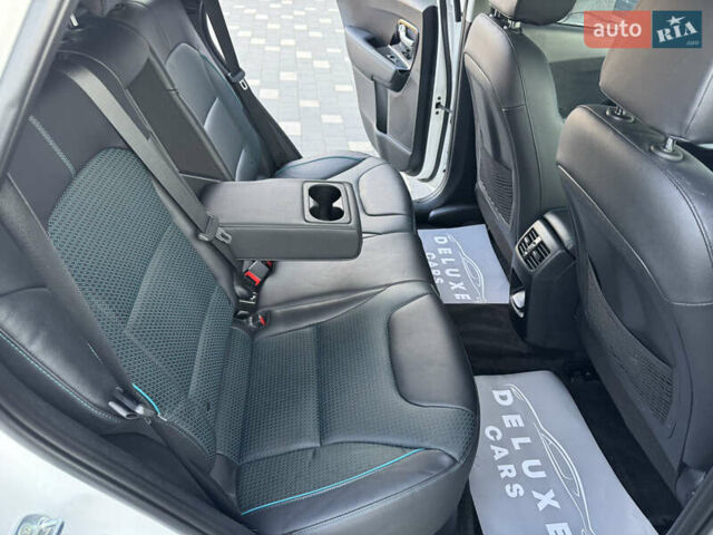Киа Niro 2020 в Дрогобыче на Automoto.ua Белый Киа Niro, объемом двигателя 0 л и пробегом 62 тыс. км за 19500 $, фото 67 на Automoto.ua