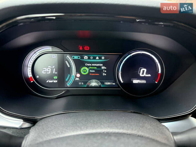 Белый Киа Niro, объемом двигателя 0 л и пробегом 152 тыс. км за 20400 $, фото 31 на Automoto.ua