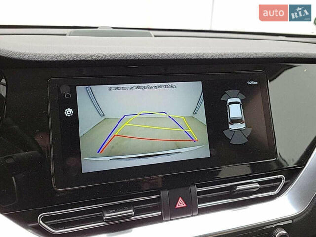 Білий Кіа Niro, об'ємом двигуна 0 л та пробігом 116 тис. км за 20246 $, фото 5 на Automoto.ua