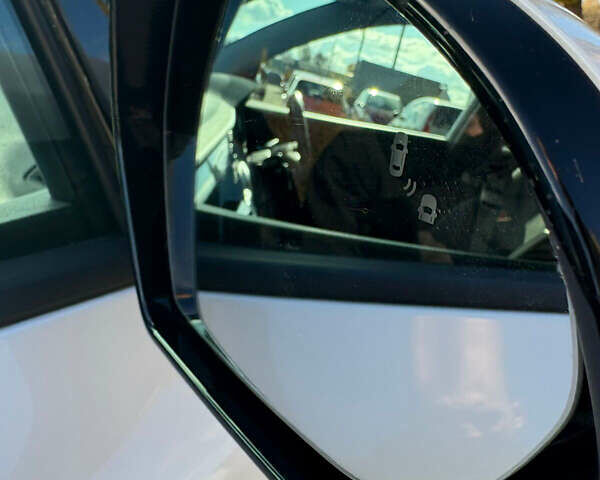 Белый Киа Niro, объемом двигателя 0 л и пробегом 140 тыс. км за 19450 $, фото 13 на Automoto.ua