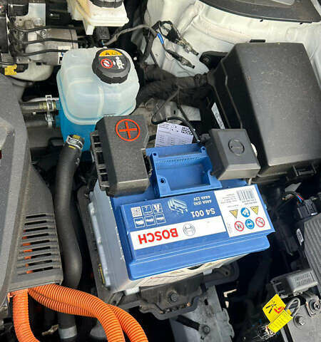 Белый Киа Niro, объемом двигателя 0 л и пробегом 150 тыс. км за 17900 $, фото 5 на Automoto.ua