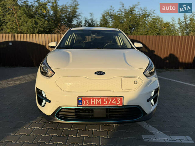 Білий Кіа Niro, об'ємом двигуна 0 л та пробігом 169 тис. км за 18200 $, фото 5 на Automoto.ua