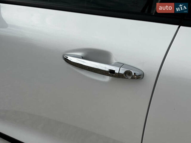 Белый Киа Niro, объемом двигателя 0 л и пробегом 141 тыс. км за 19100 $, фото 21 на Automoto.ua