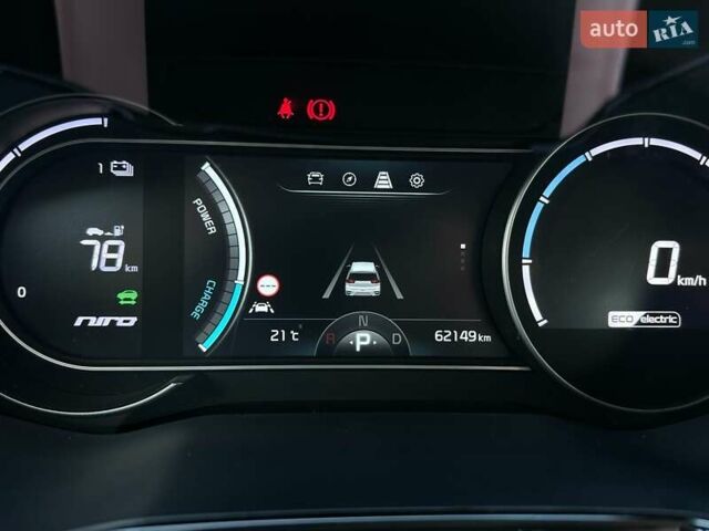 Білий Кіа Niro, об'ємом двигуна 0 л та пробігом 62 тис. км за 24400 $, фото 45 на Automoto.ua