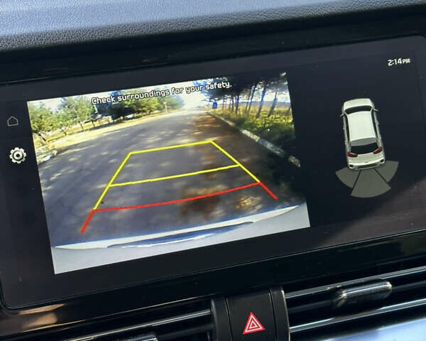 Киа Niro 2020 в Львове на Automoto.ua Белый Киа Niro, объемом двигателя 0 л и пробегом 129 тыс. км за 18350 $, фото 40 на Automoto.ua