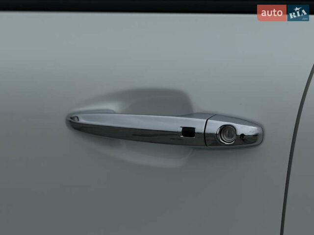 Белый Киа Niro, объемом двигателя 0 л и пробегом 172 тыс. км за 17500 $, фото 33 на Automoto.ua