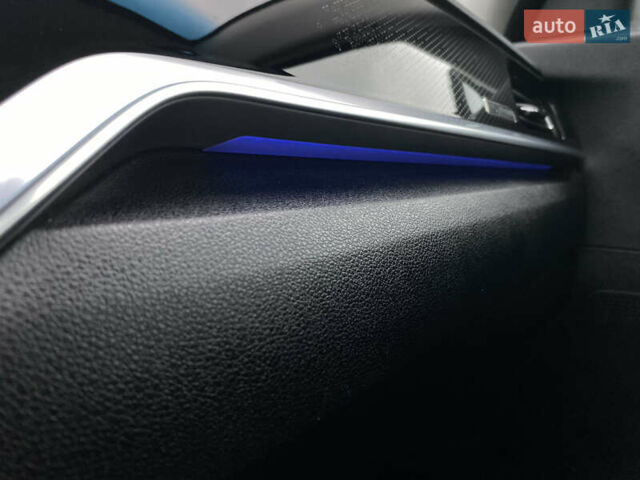 Белый Киа Niro, объемом двигателя 0 л и пробегом 96 тыс. км за 19950 $, фото 4 на Automoto.ua