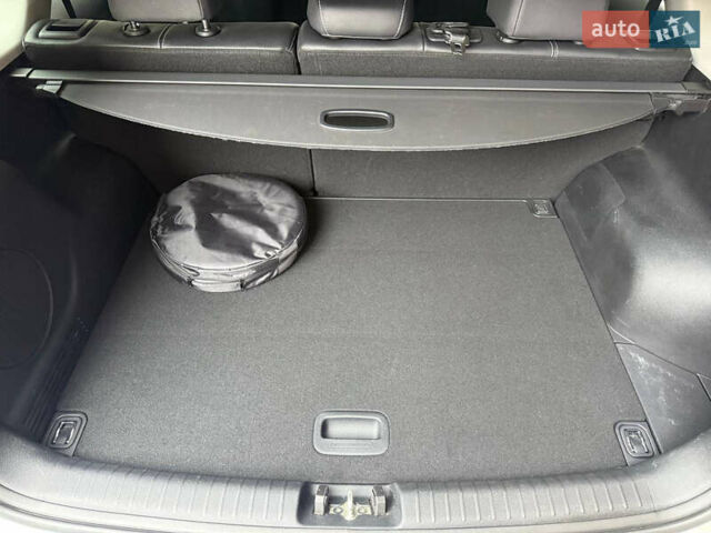 Белый Киа Niro, объемом двигателя 0 л и пробегом 152 тыс. км за 20400 $, фото 42 на Automoto.ua