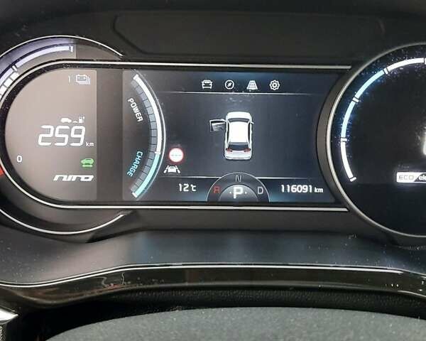 Белый Киа Niro, объемом двигателя 0 л и пробегом 112 тыс. км за 19500 $, фото 21 на Automoto.ua