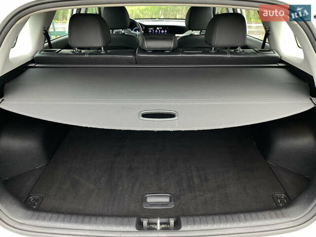 Белый Киа Niro, объемом двигателя 0 л и пробегом 96 тыс. км за 19950 $, фото 93 на Automoto.ua