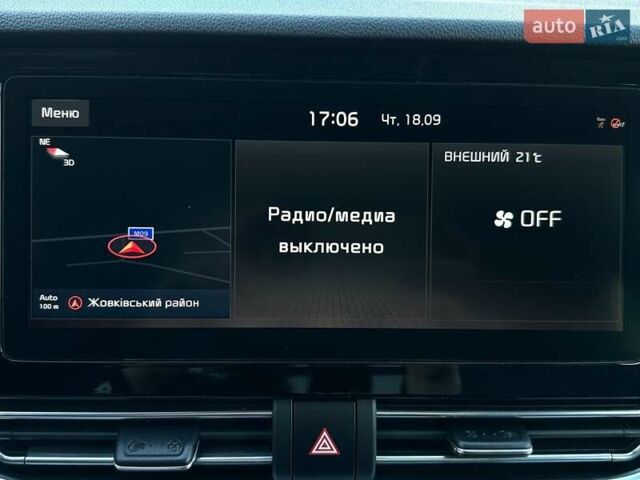 Білий Кіа Niro, об'ємом двигуна 0 л та пробігом 62 тис. км за 24400 $, фото 54 на Automoto.ua