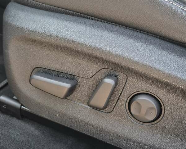 Белый Киа Niro, объемом двигателя 0 л и пробегом 134 тыс. км за 19999 $, фото 30 на Automoto.ua