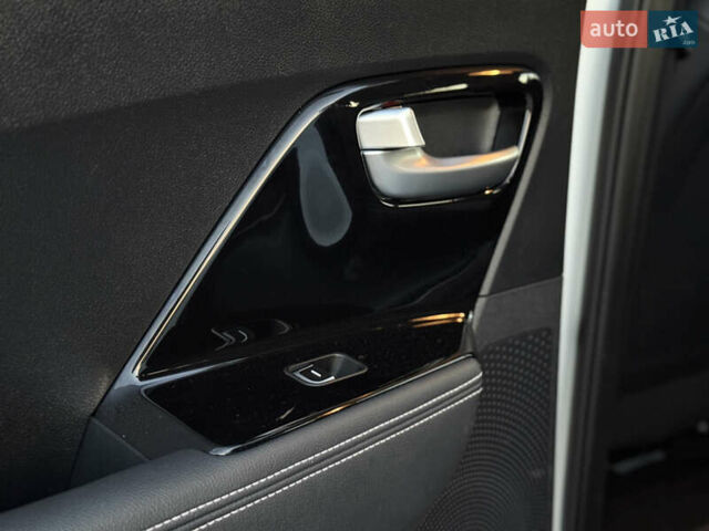 Киа Niro 2020 в Новой Ушице на Automoto.ua Белый Киа Niro, объемом двигателя 0 л и пробегом 152 тыс. км за 18500 $, фото 31 на Automoto.ua