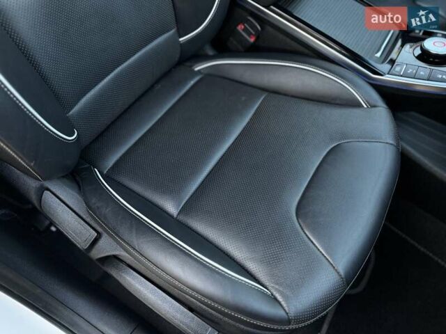 Белый Киа Niro, объемом двигателя 0 л и пробегом 72 тыс. км за 18600 $, фото 53 на Automoto.ua