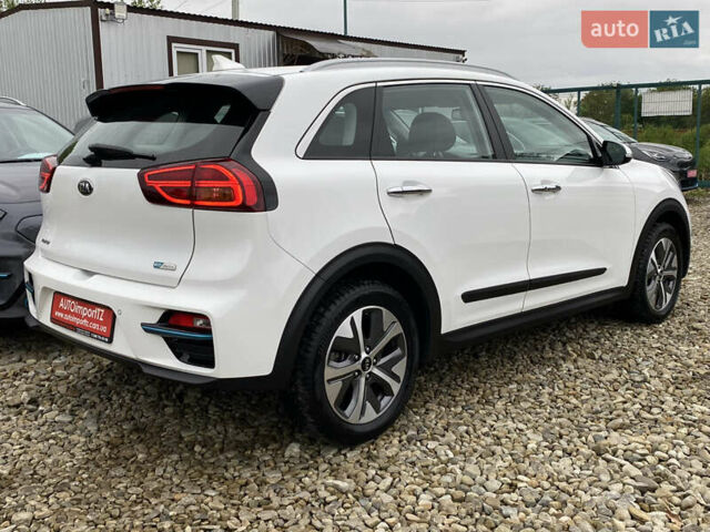 Белый Киа Niro, объемом двигателя 0 л и пробегом 96 тыс. км за 19950 $, фото 23 на Automoto.ua