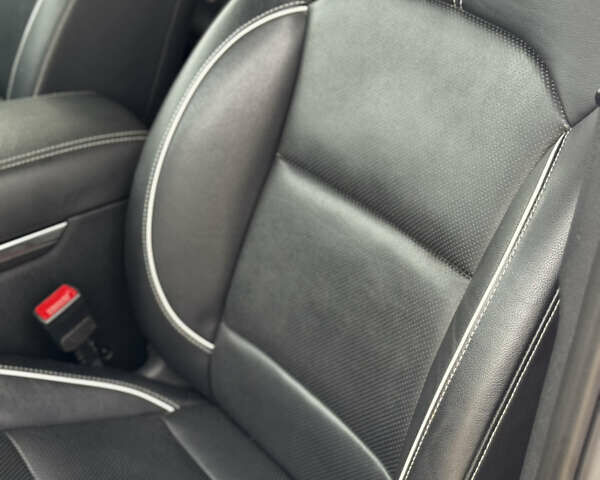 Білий Кіа Niro, об'ємом двигуна 0 л та пробігом 117 тис. км за 19750 $, фото 38 на Automoto.ua