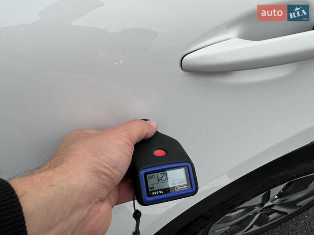 Киа Niro 2020 в Киеве на Automoto.ua Белый Киа Niro, объемом двигателя 0 л и пробегом 171 тыс. км за 18300 $, фото 45 на Automoto.ua