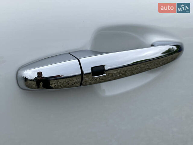 Белый Киа Niro, объемом двигателя 0 л и пробегом 96 тыс. км за 19950 $, фото 29 на Automoto.ua