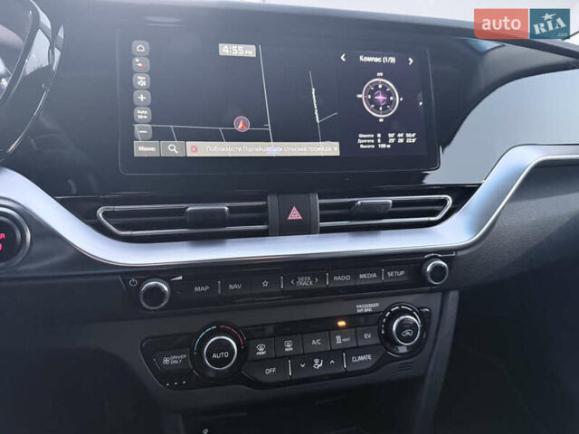 Белый Киа Niro, объемом двигателя 0 л и пробегом 130 тыс. км за 20999 $, фото 22 на Automoto.ua