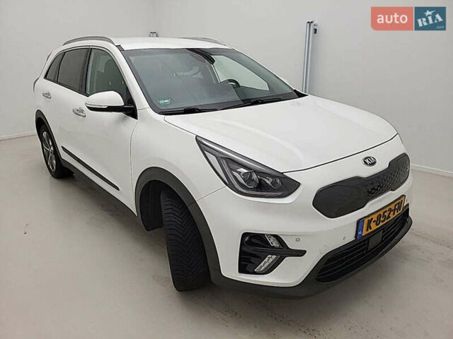 Білий Кіа Niro, об'ємом двигуна 0 л та пробігом 116 тис. км за 20246 $, фото 1 на Automoto.ua