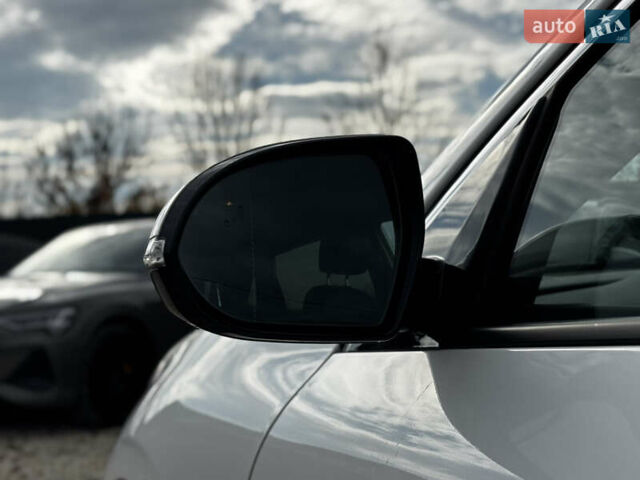 Белый Киа Niro, объемом двигателя 0 л и пробегом 141 тыс. км за 19100 $, фото 9 на Automoto.ua