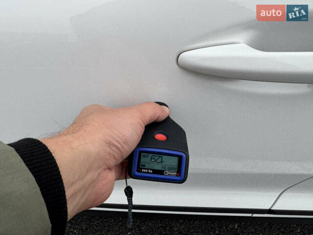 Киа Niro 2020 в Киеве на Automoto.ua Белый Киа Niro, объемом двигателя 0 л и пробегом 171 тыс. км за 18300 $, фото 42 на Automoto.ua