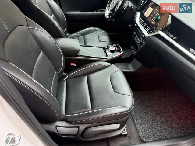 Белый Киа Niro, объемом двигателя 0 л и пробегом 152 тыс. км за 20400 $, фото 34 на Automoto.ua