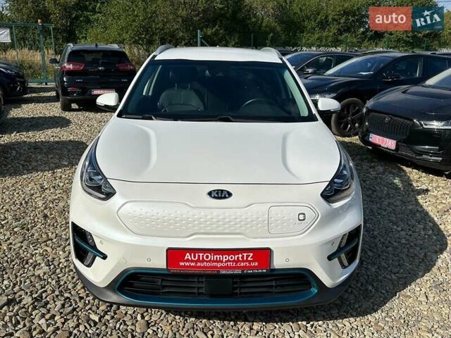 Білий Кіа Niro, об'ємом двигуна 0 л та пробігом 62 тис. км за 24400 $, фото 22 на Automoto.ua