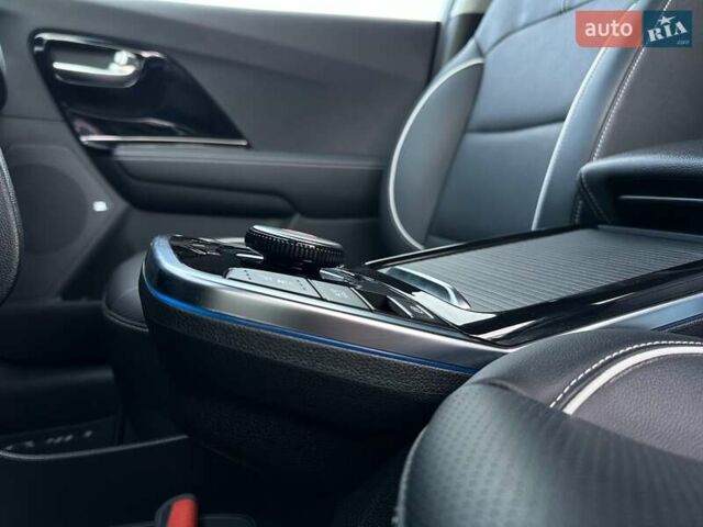 Білий Кіа Niro, об'ємом двигуна 0 л та пробігом 62 тис. км за 24400 $, фото 64 на Automoto.ua